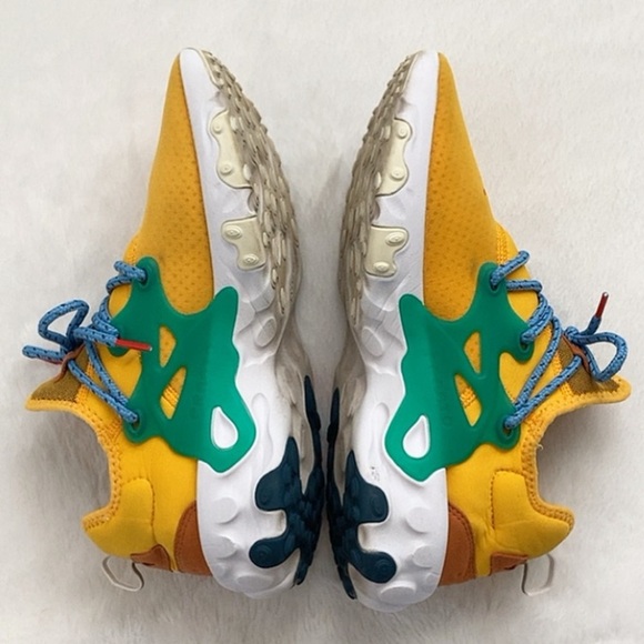 Nike React Presto University Gold Egg Toast Athletic Shoes, size 11 - Picture 6 of 10